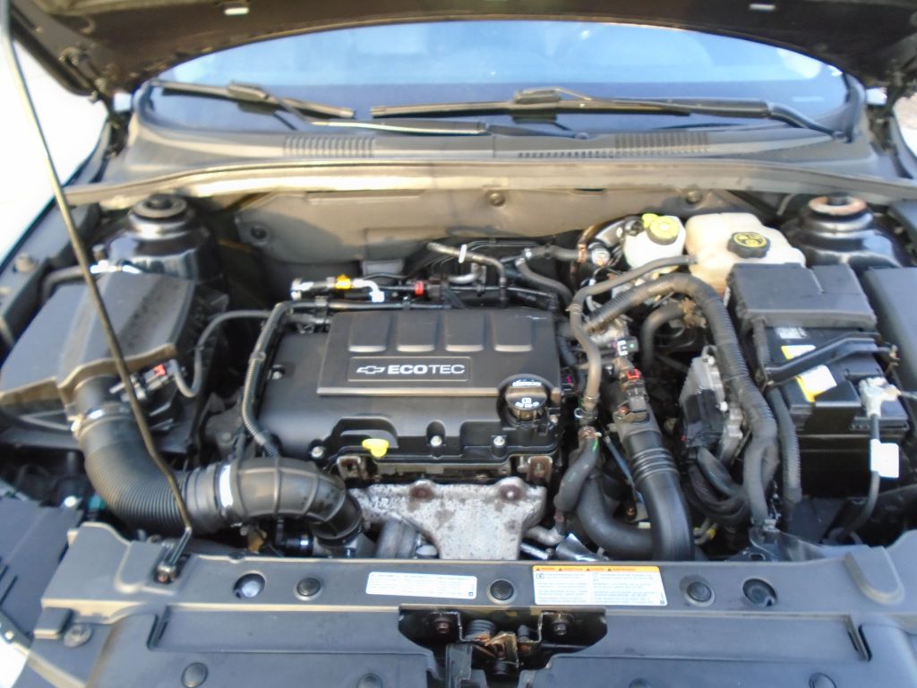 Photo 56 of this CHEVROLET CRUZE