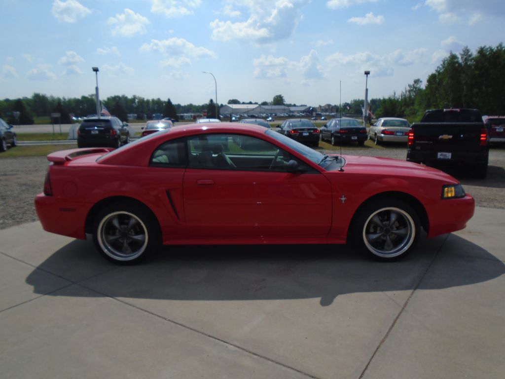 Photo 8 of this FORD MUSTANG