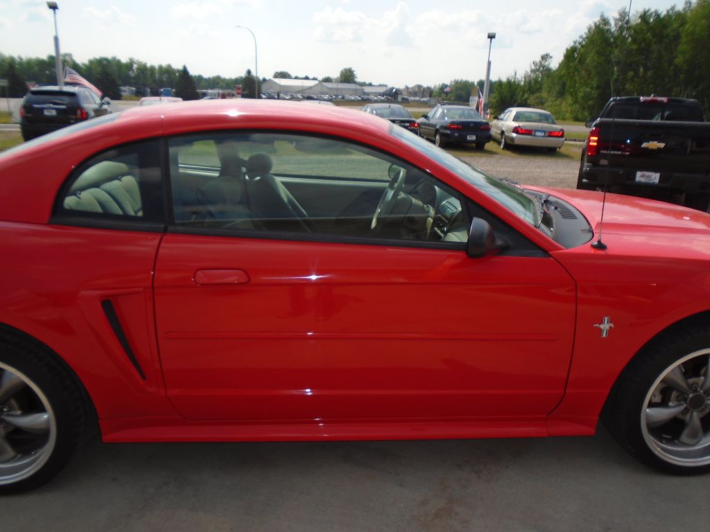Photo 10 of this FORD MUSTANG