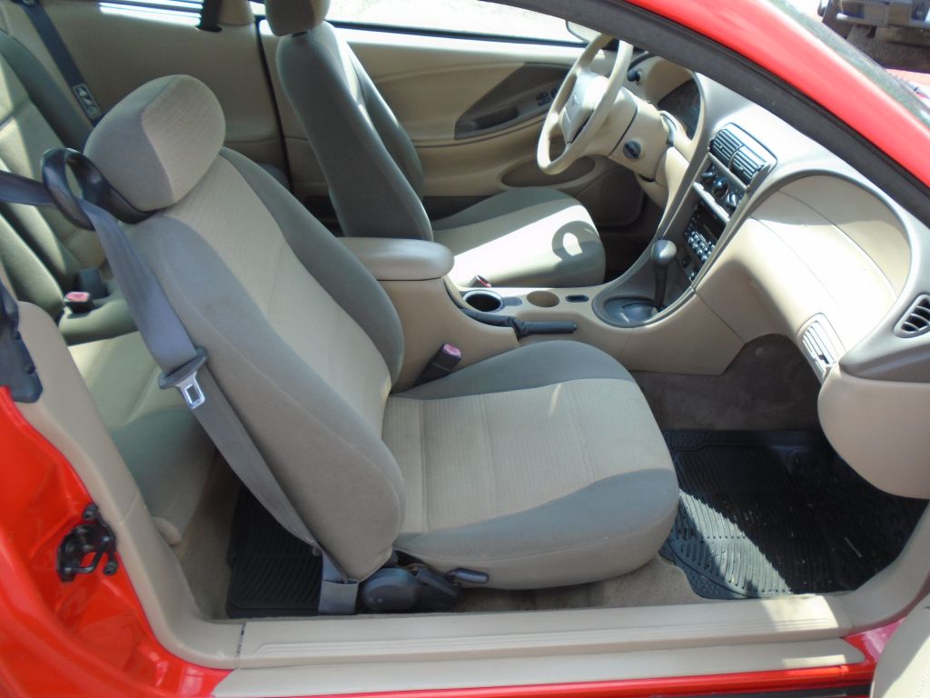 Photo 23 of this FORD MUSTANG
