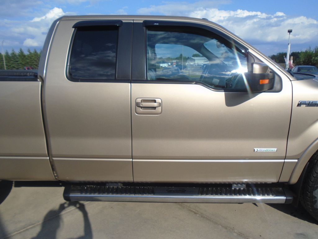 Photo 10 of this FORD F150