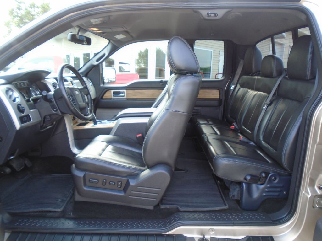 Photo 28 of this FORD F150