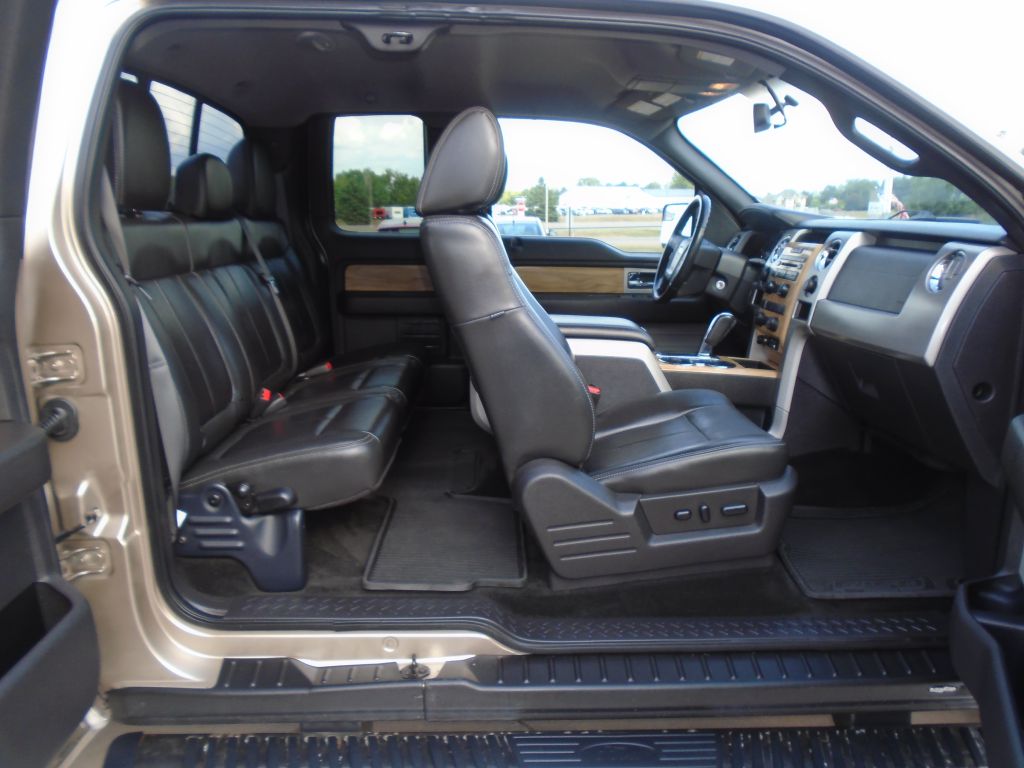 Photo 41 of this FORD F150