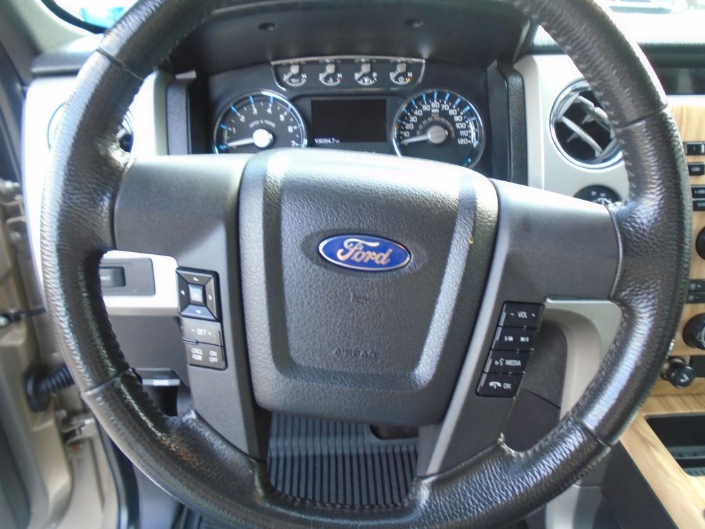 Photo 42 of this FORD F150