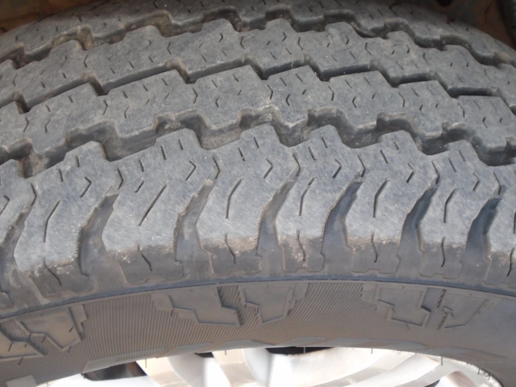 Photo 58 of this FORD F150
