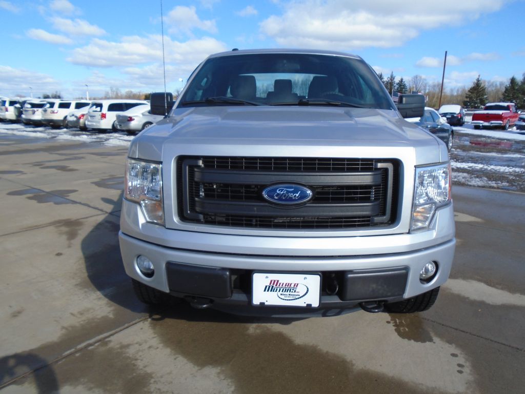 Photo 6 of this FORD F150