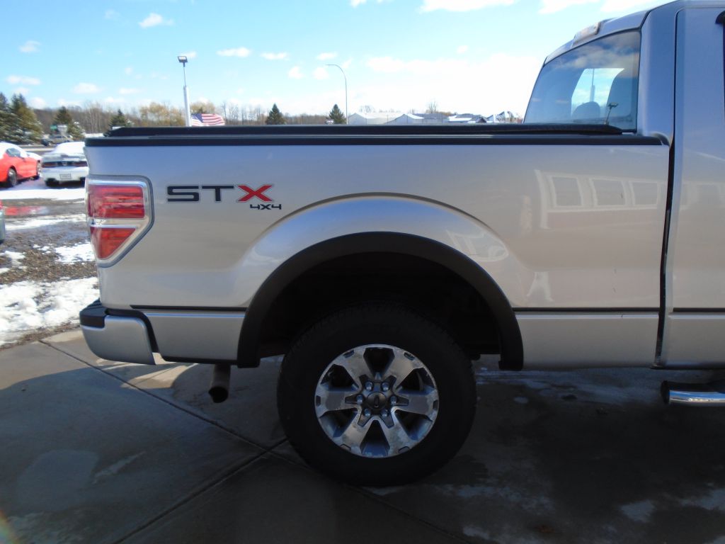 Photo 13 of this FORD F150