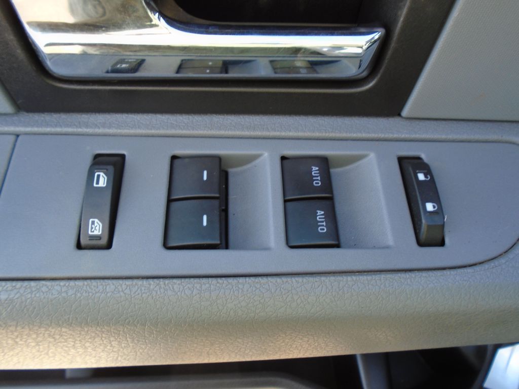 Photo 18 of this FORD F150