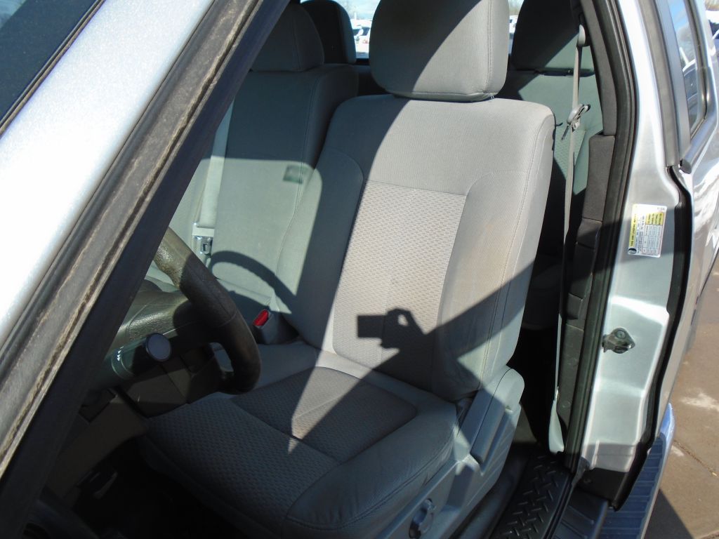 Photo 19 of this FORD F150