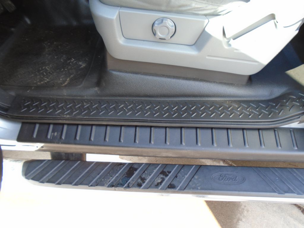Photo 21 of this FORD F150