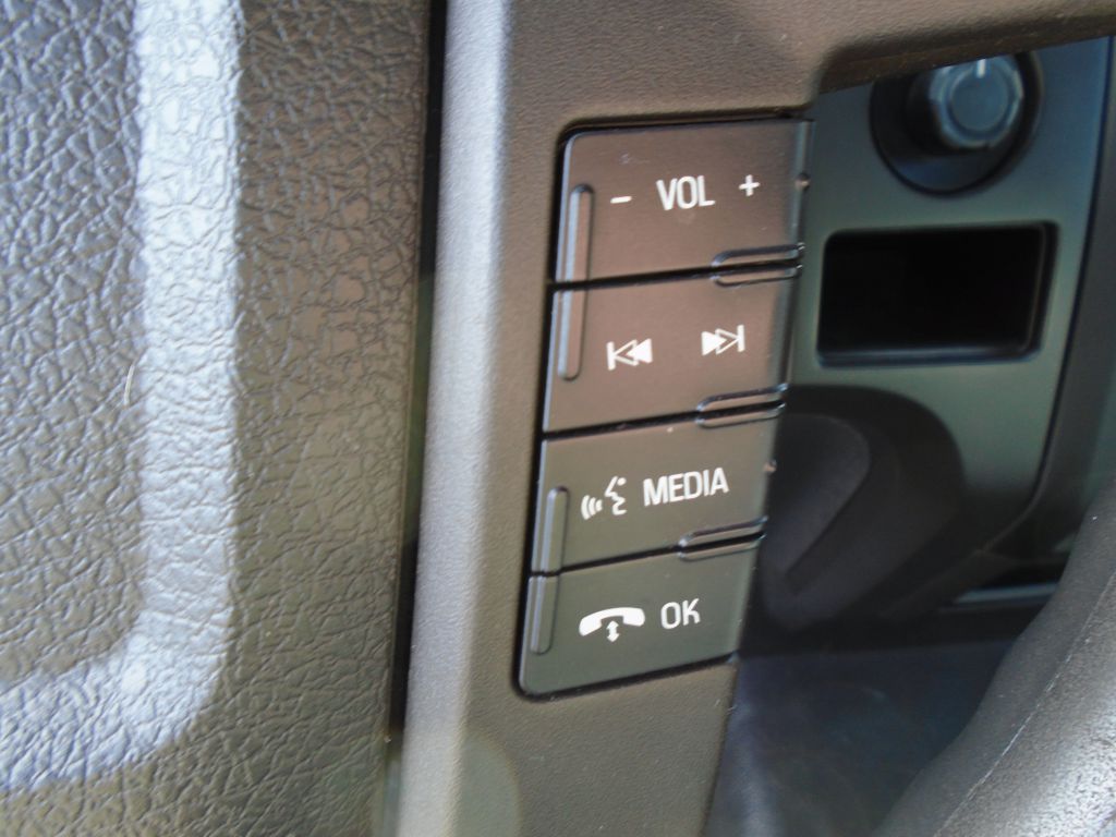 Photo 46 of this FORD F150