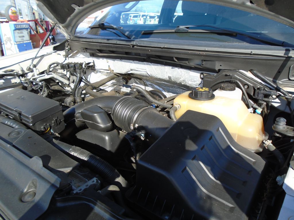 Photo 57 of this FORD F150