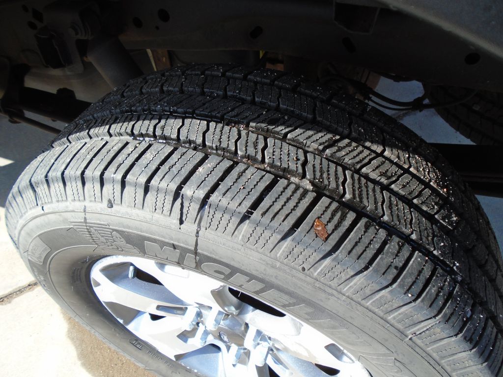 Photo 60 of this FORD F150