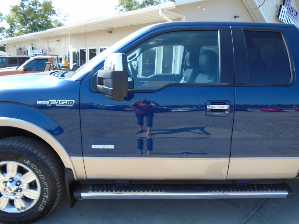Photo 3 of this FORD F150
