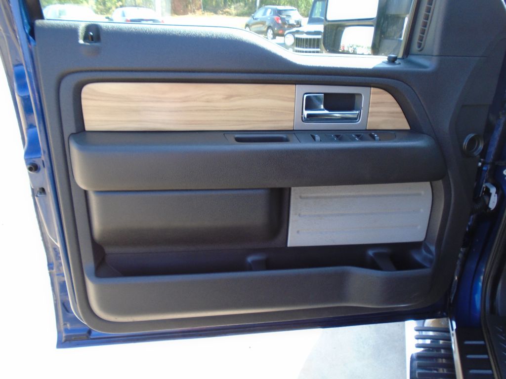 Photo 18 of this FORD F150