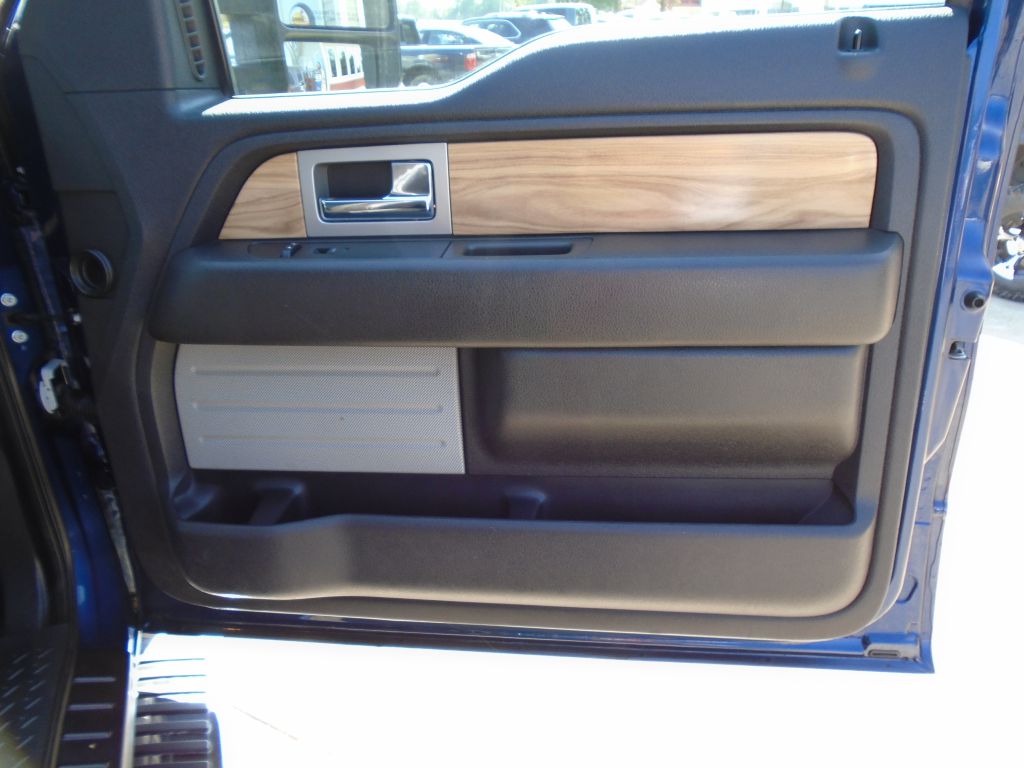 Photo 35 of this FORD F150
