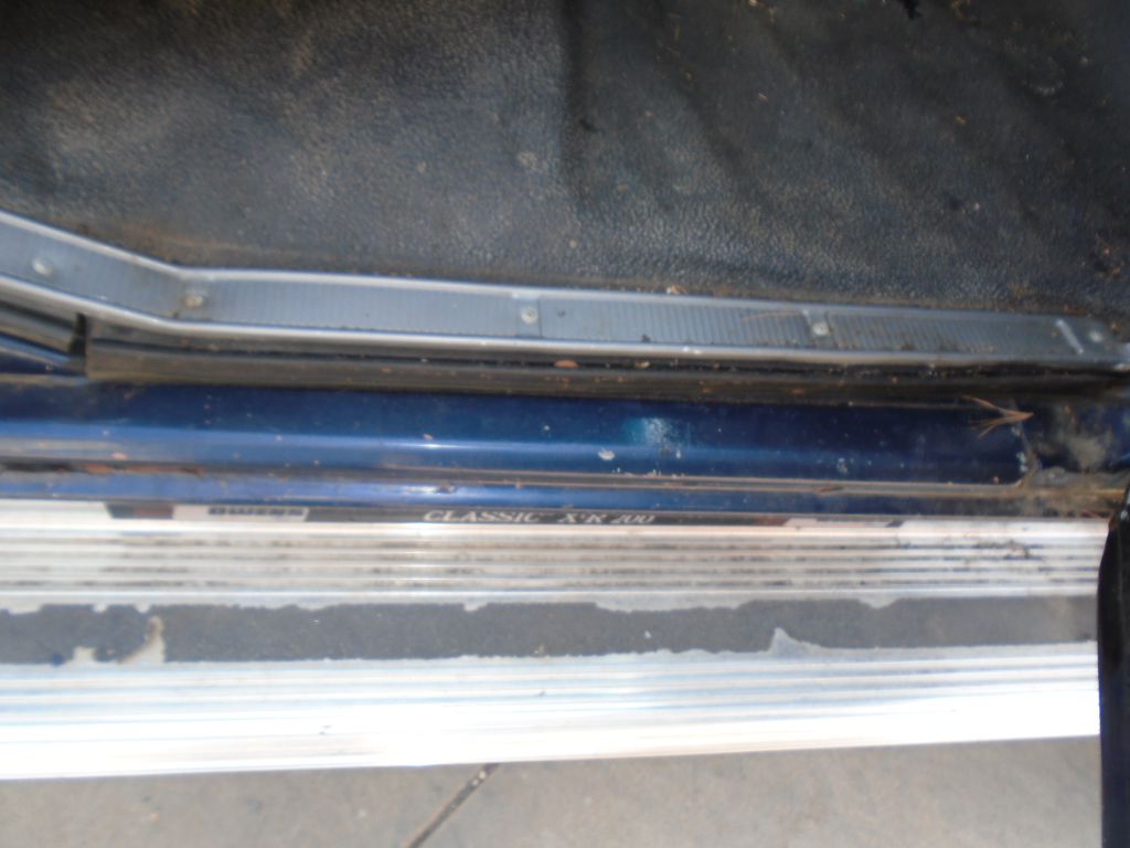 Photo 27 of this FORD F250