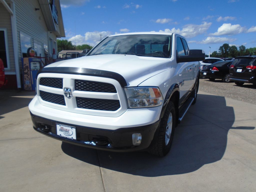 Photo 7 of this RAM 1500 SLT