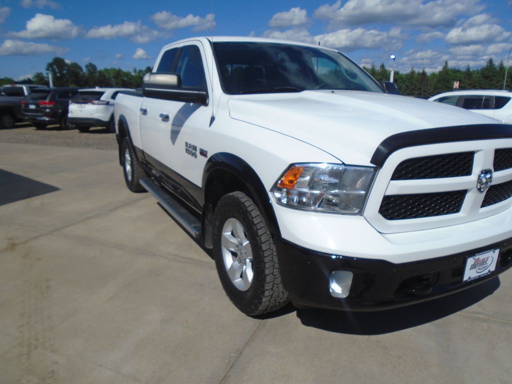 Photo 8 of this RAM 1500 SLT