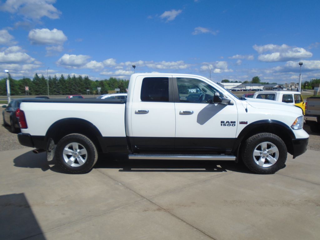 Photo 9 of this RAM 1500 SLT