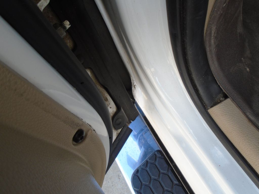 Photo 21 of this RAM 1500 SLT