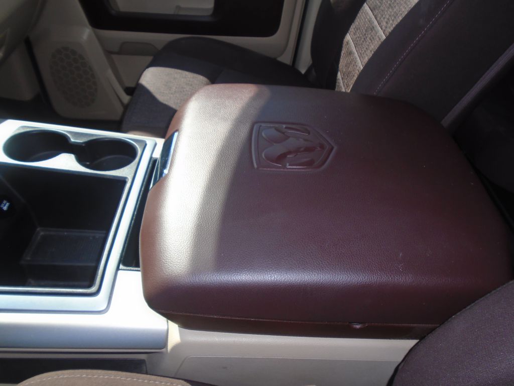 Photo 57 of this RAM 1500 SLT