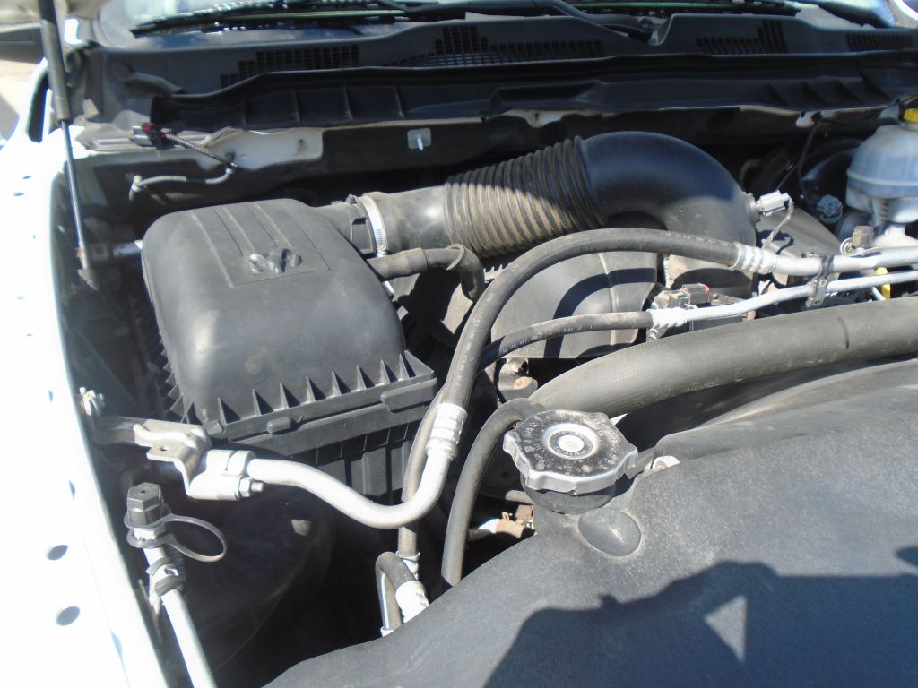 Photo 62 of this RAM 1500 SLT