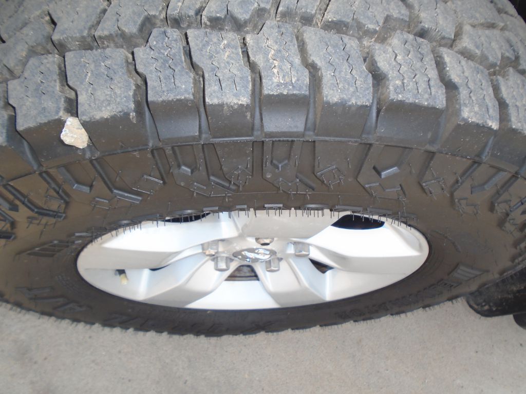 Photo 64 of this RAM 1500 SLT