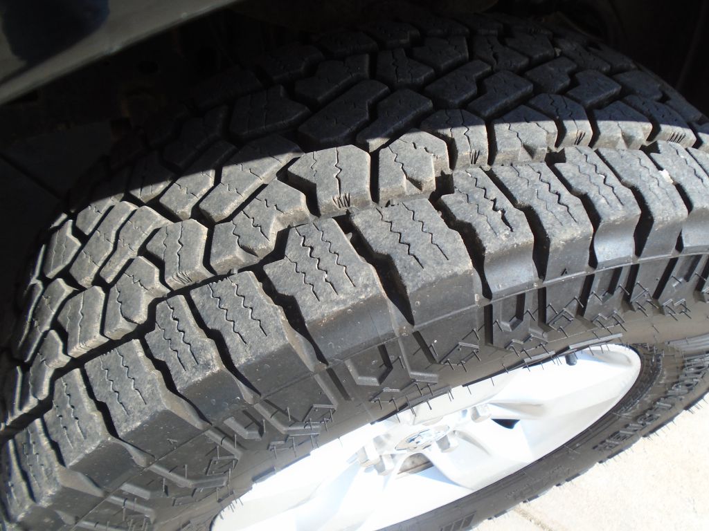 Photo 67 of this RAM 1500 SLT