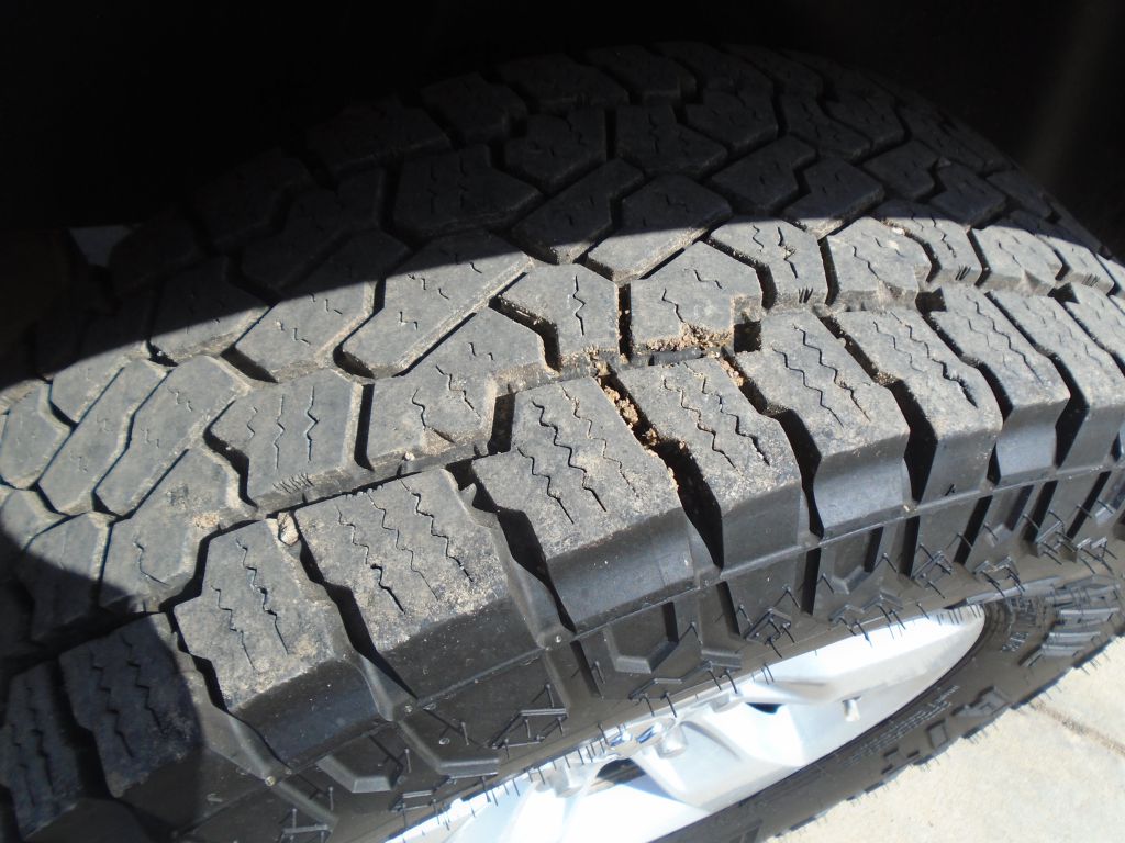 Photo 68 of this RAM 1500 SLT
