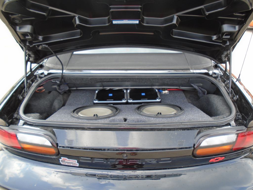 Photo 11 of this CHEVROLET CAMARO