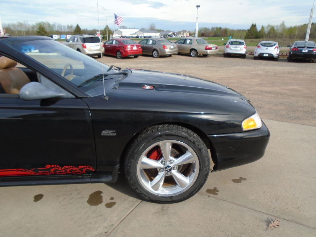 Photo 15 of this FORD MUSTANG