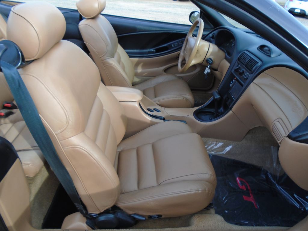 Photo 29 of this FORD MUSTANG