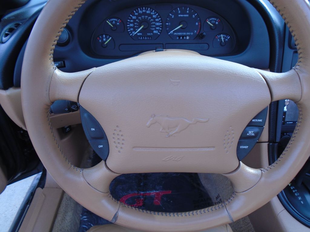 Photo 39 of this FORD MUSTANG