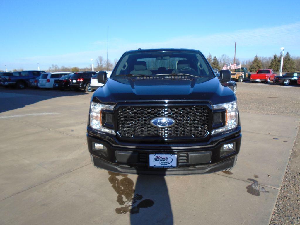 Photo 6 of this FORD F150