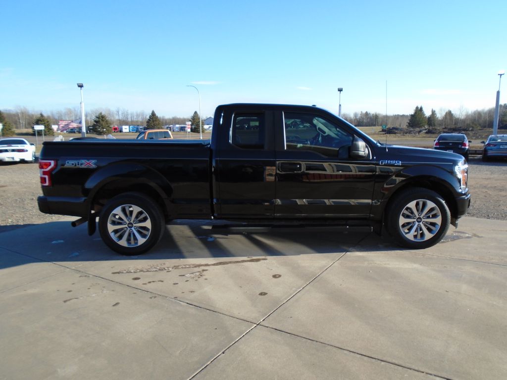 Photo 9 of this FORD F150