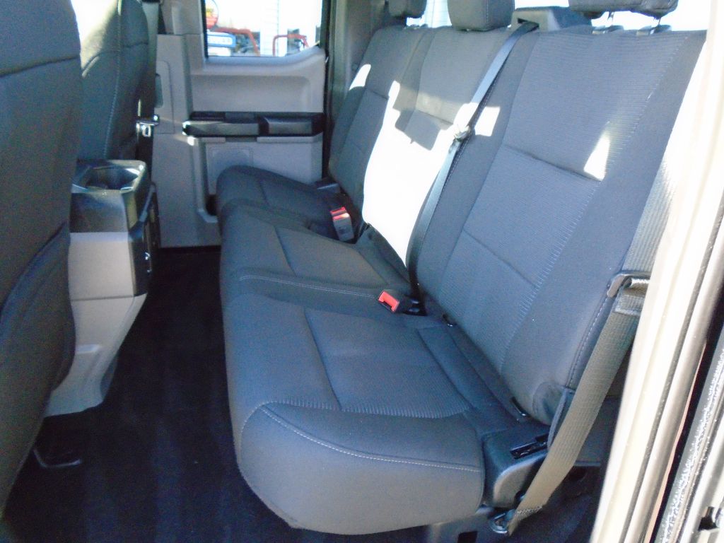 Photo 23 of this FORD F150