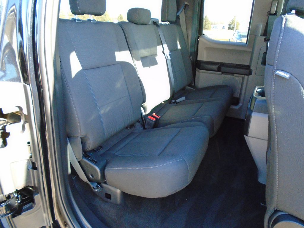 Photo 37 of this FORD F150