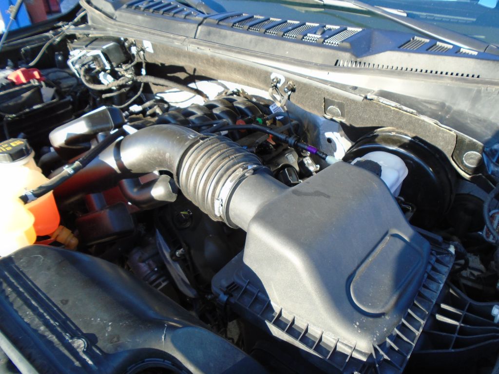 Photo 59 of this FORD F150