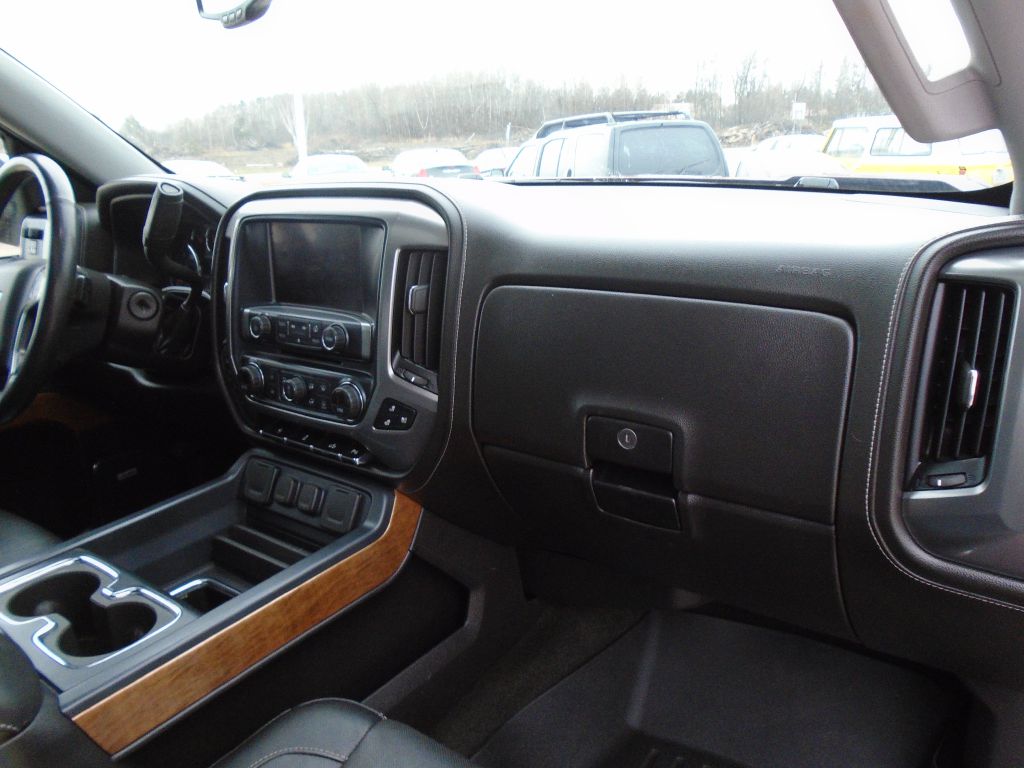 Photo 44 of this CHEVROLET SILVERADO 1500