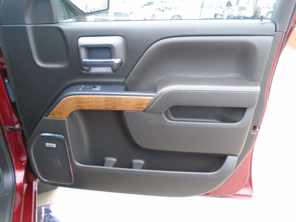 Photo 45 of this CHEVROLET SILVERADO 1500