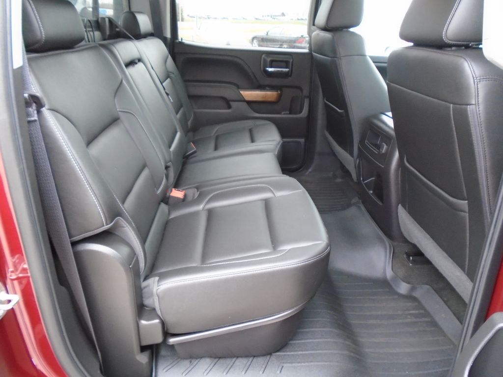 Photo 51 of this CHEVROLET SILVERADO 1500