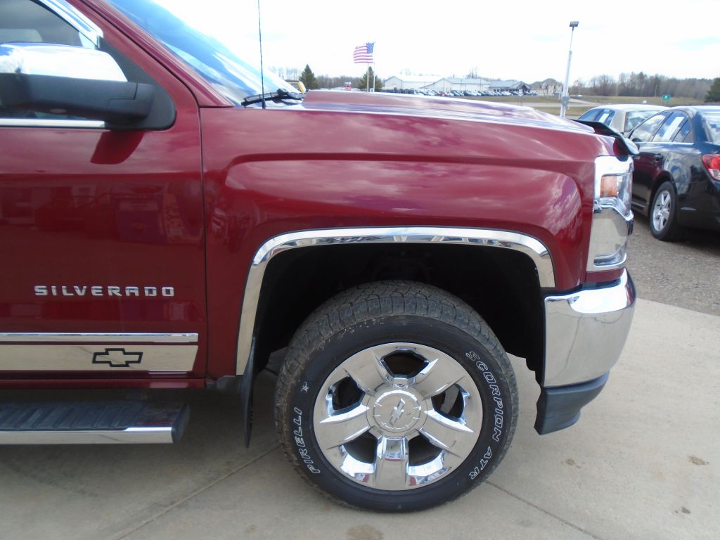 Photo 8 of this CHEVROLET SILVERADO 1500