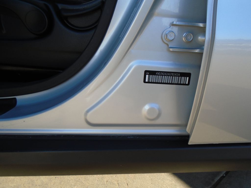 Photo 19 of this KIA SOUL