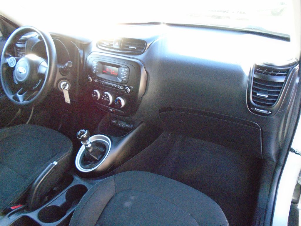 Photo 30 of this KIA SOUL