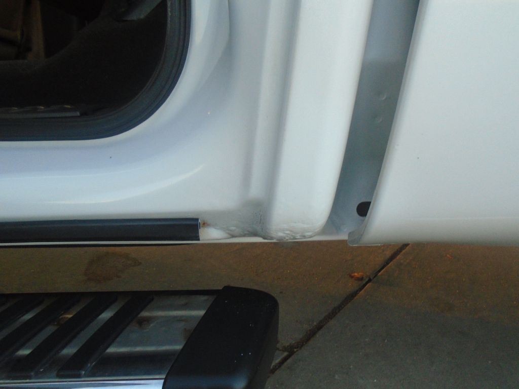 Photo 35 of this FORD F150 LARIAT