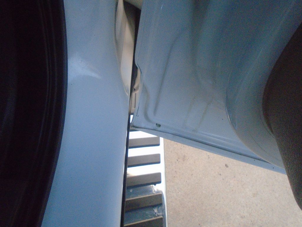 Photo 50 of this FORD F150 LARIAT