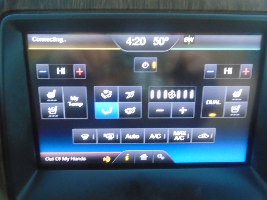 Photo 61 of this FORD F150 LARIAT