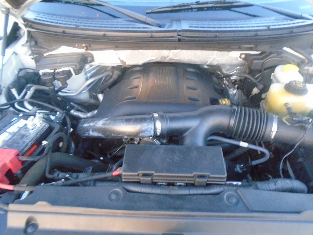 Photo 69 of this FORD F150 LARIAT