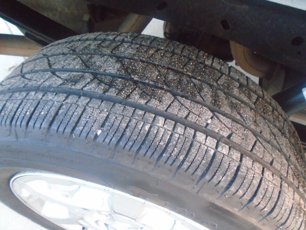 Photo 74 of this FORD F150 LARIAT